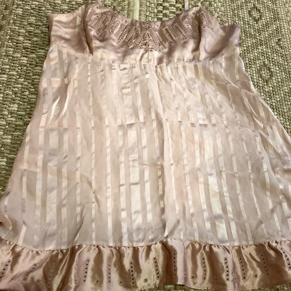 Light pink tank top - Picture 1 of 4